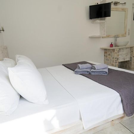 Porto Naoussa (Adults Only) Otel Dış mekan fotoğraf