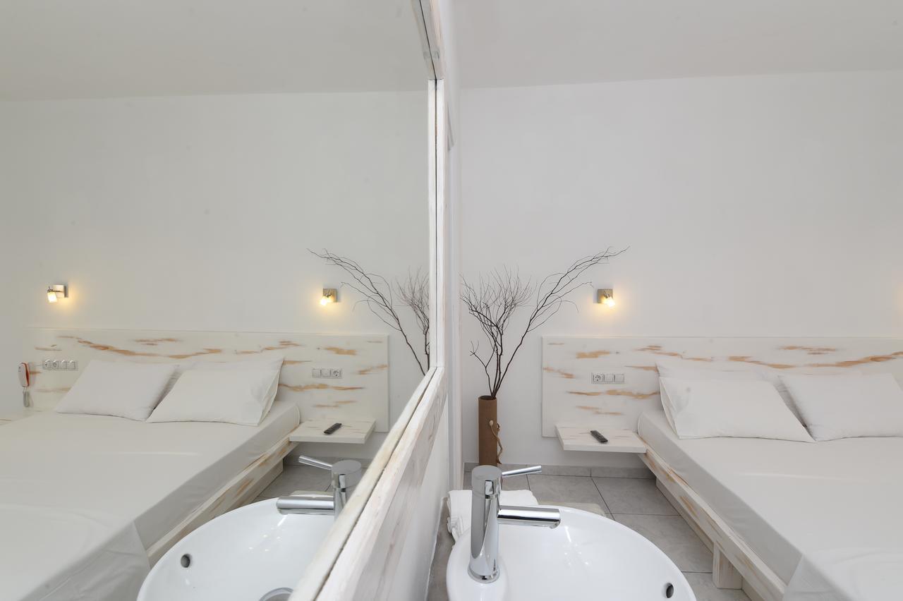 Porto Naoussa (Adults Only) Otel Dış mekan fotoğraf