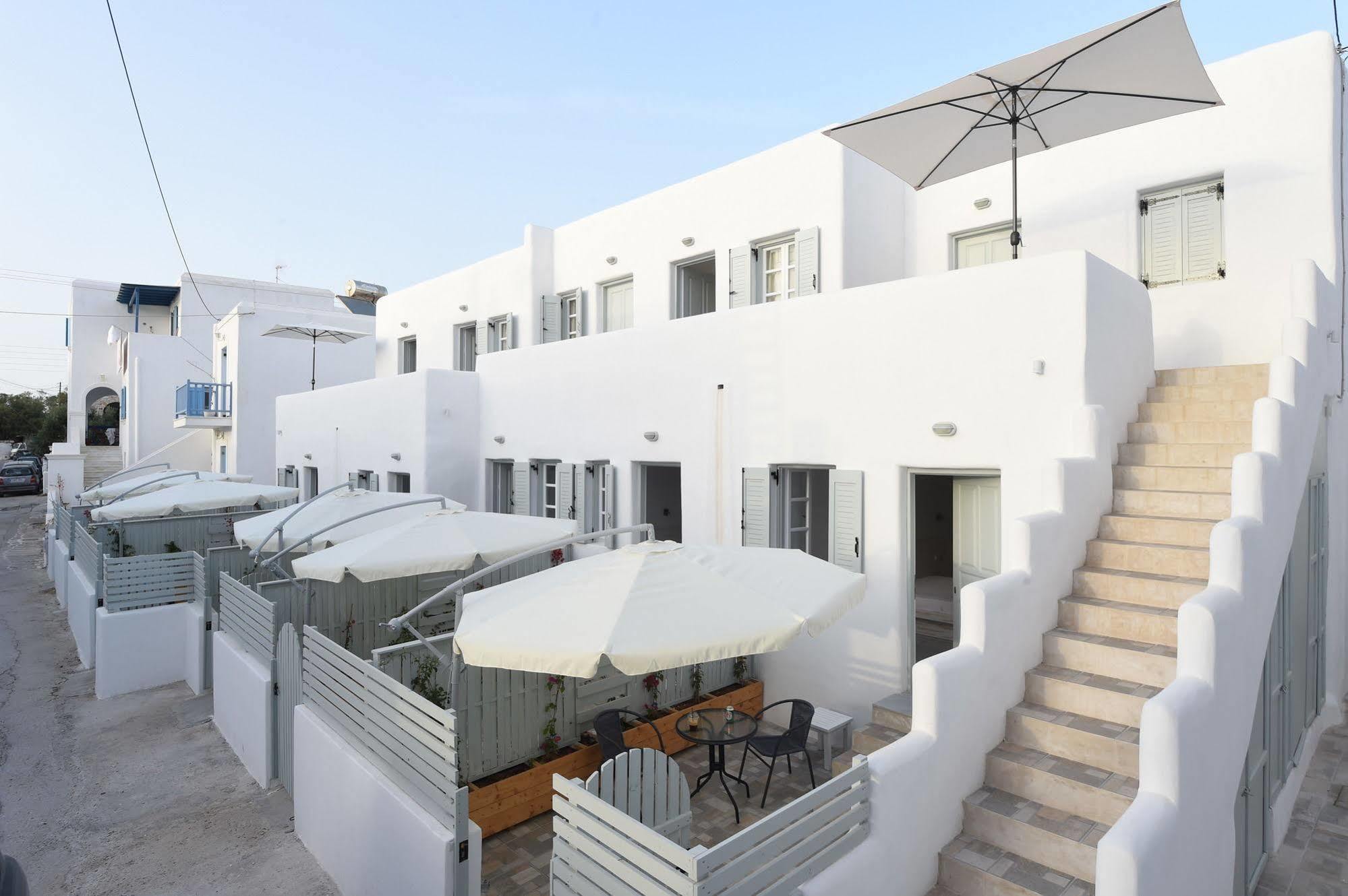 Porto Naoussa (Adults Only) Otel Dış mekan fotoğraf