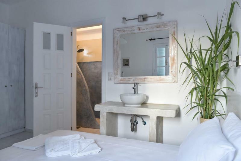 Porto Naoussa (Adults Only) Otel Dış mekan fotoğraf